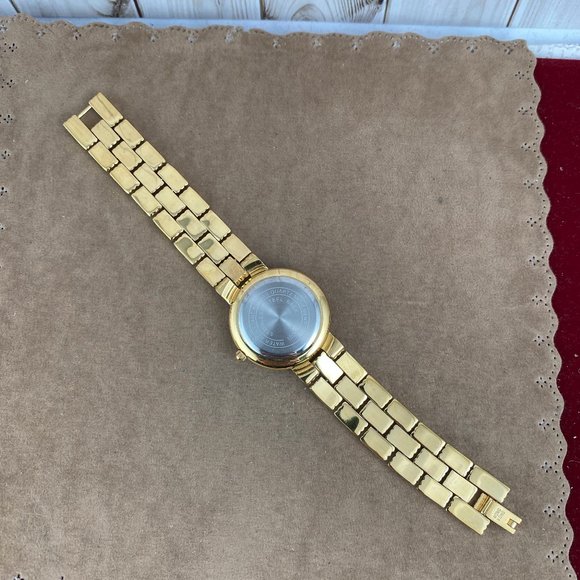 Stunning ESQ Movado Ladies Watch Gold link 6 Inch Sculptured Gild Bracelet - Picture 7 of 11